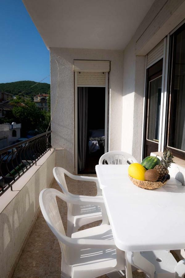 Cherry Garden Apartments Sveti Vlas Exterior foto